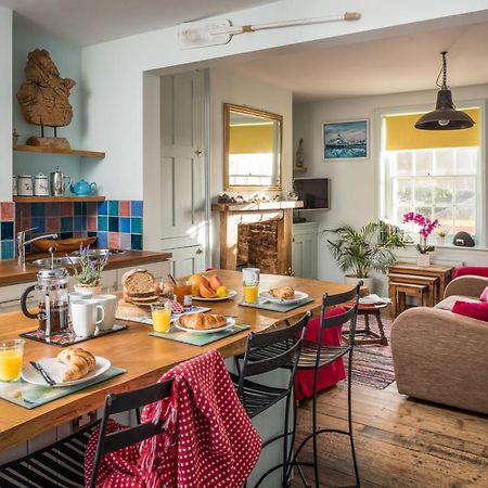 Coastguards Beach House Camber Экстерьер фото