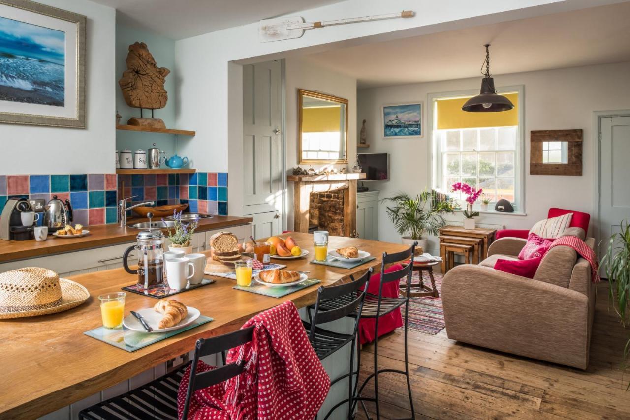 Coastguards Beach House Camber Экстерьер фото