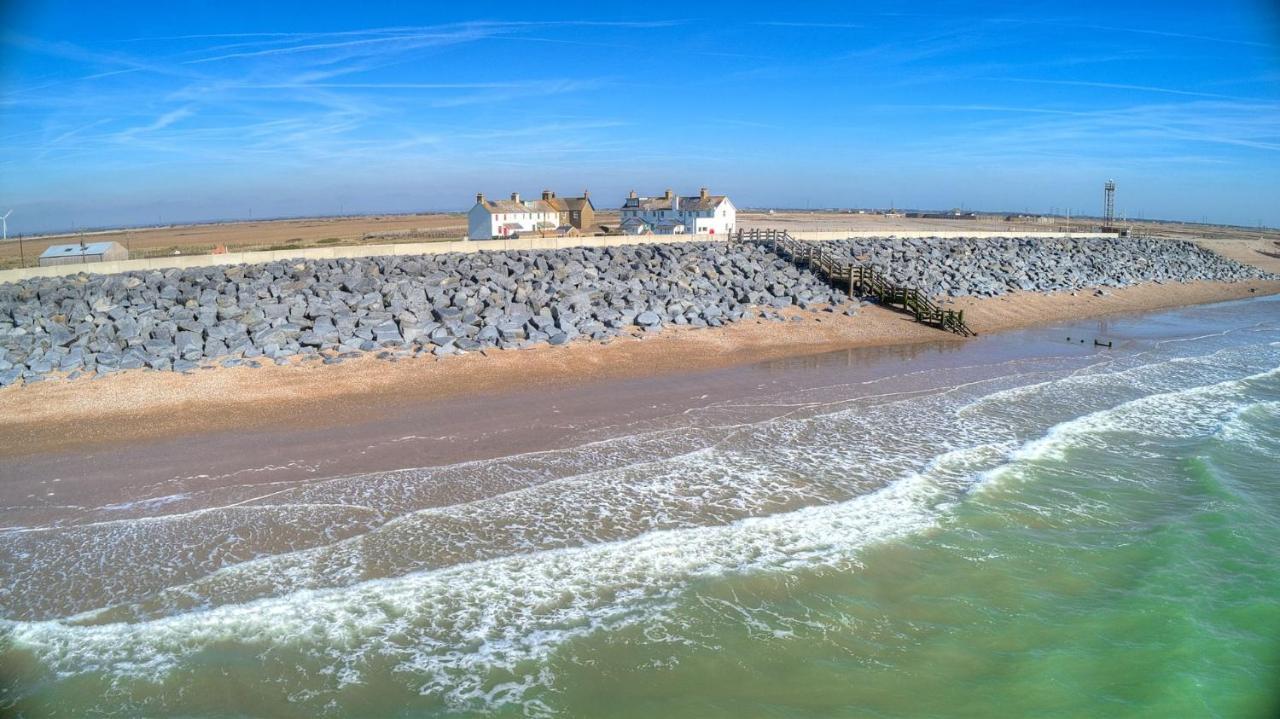 Coastguards Beach House Camber Экстерьер фото
