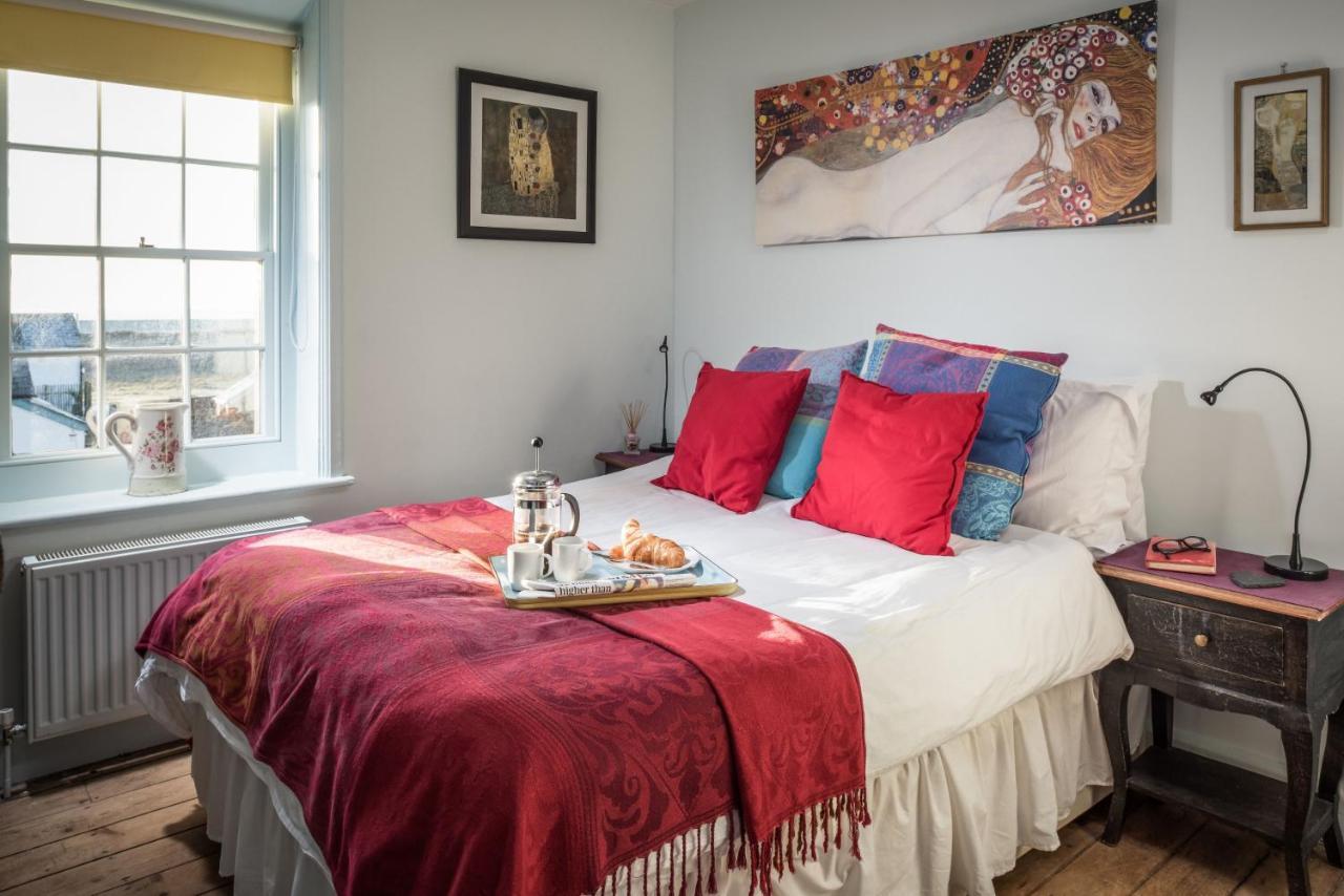 Coastguards Beach House Camber Экстерьер фото